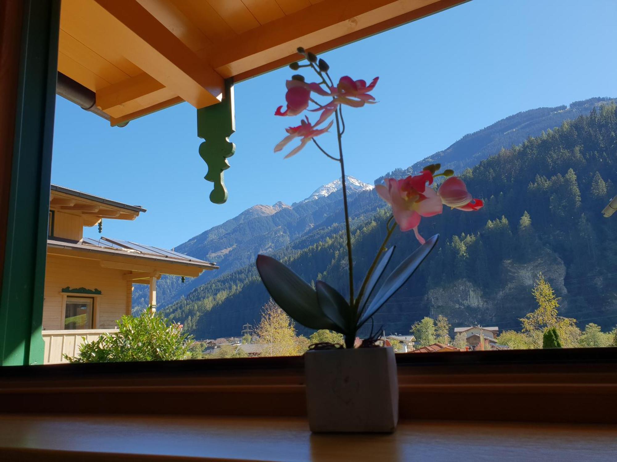 Appartementhaus Zillertal By Piaunddirk Finkenberg Bagian luar foto
