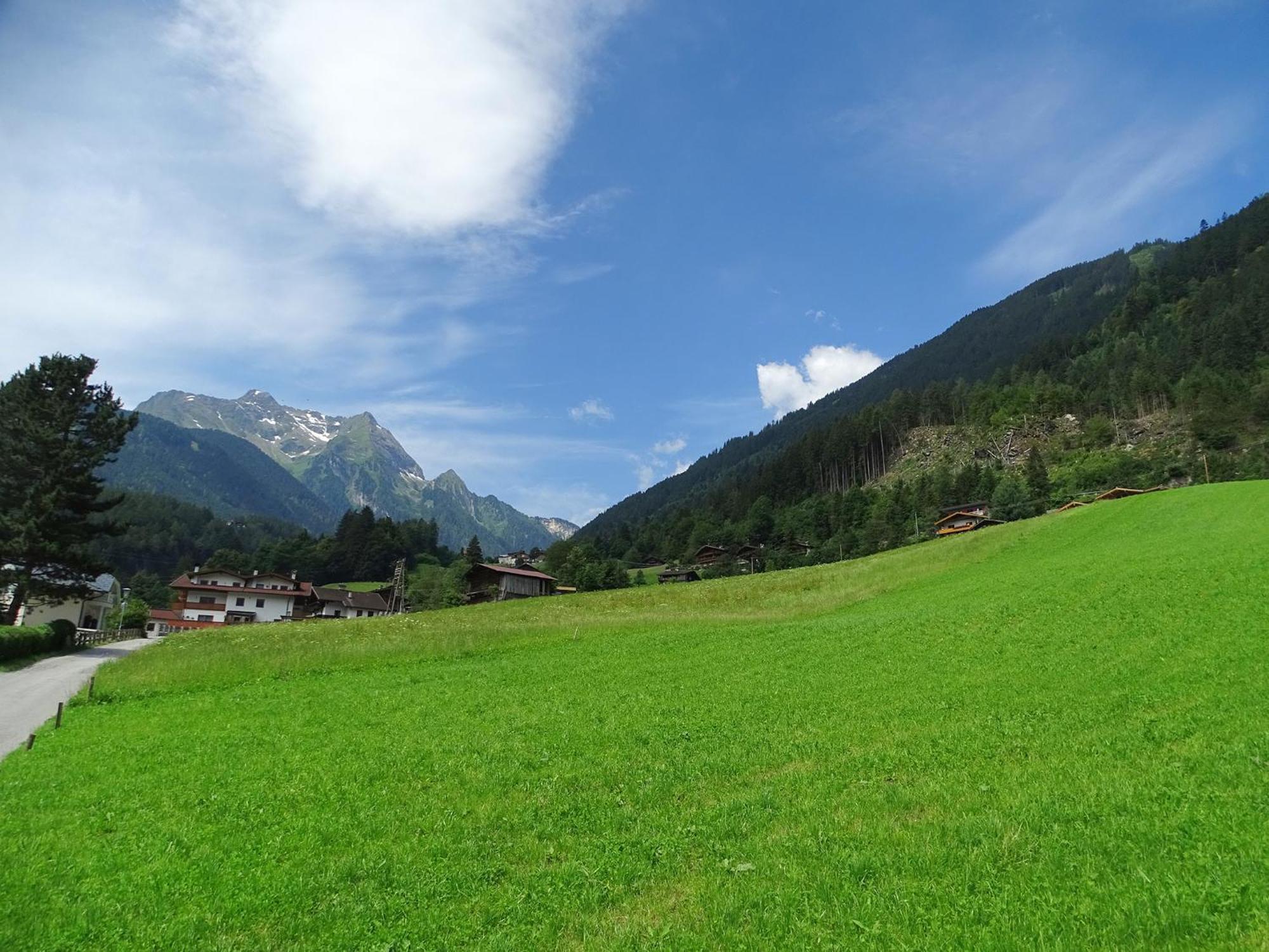 Appartementhaus Zillertal By Piaunddirk Finkenberg Bagian luar foto